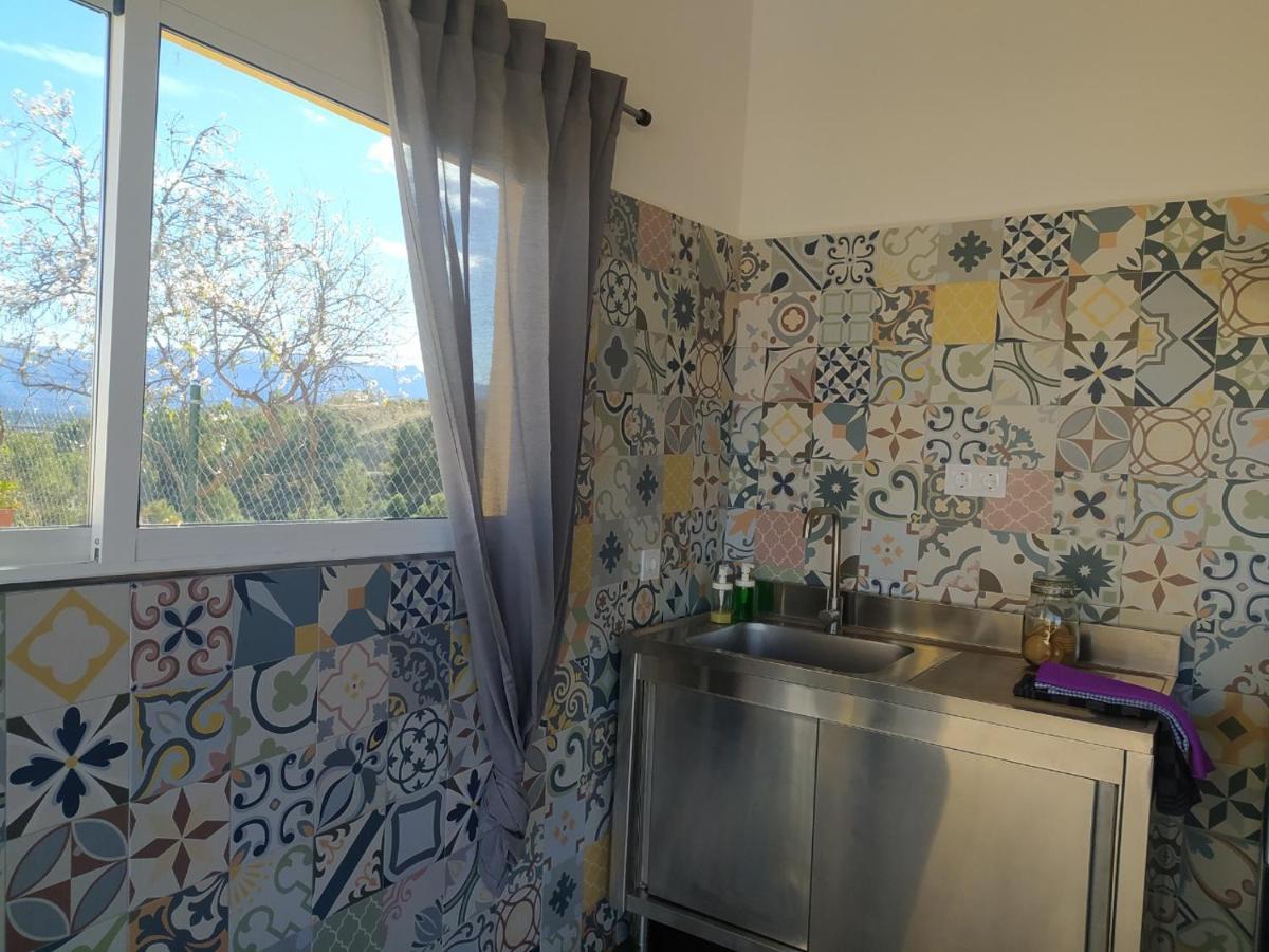 Habitaciones En Finca Olivo Y Almendro Ucenda Экстерьер фото